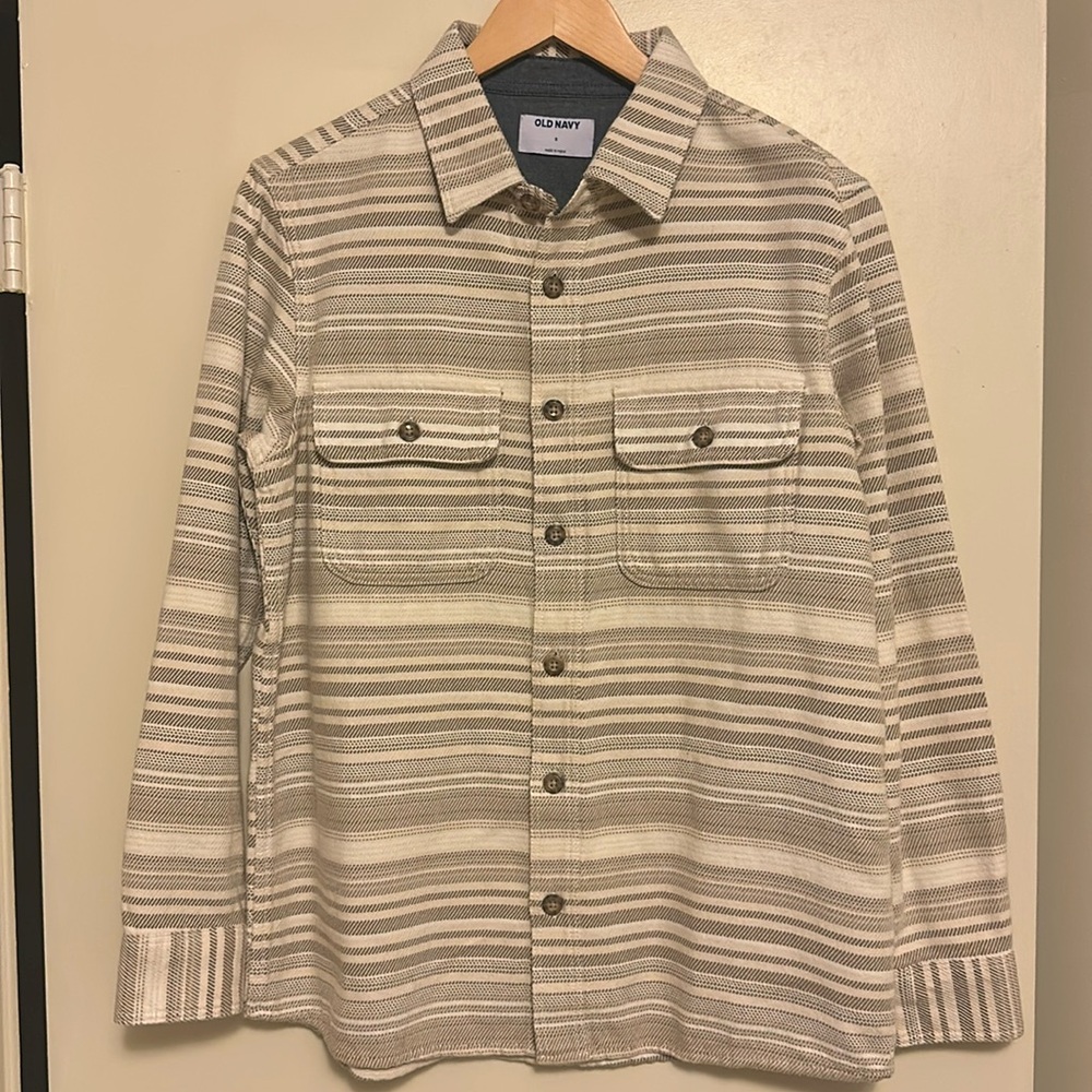 Men’s Old Navy Warm Long Sleeve Button Up Small